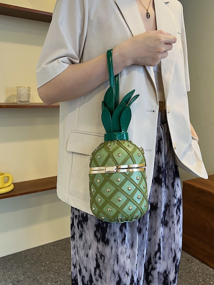 Women's Pineapple Crossbody Bag