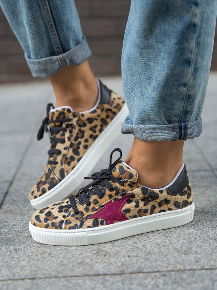 Star Leopard Casual Sneaker