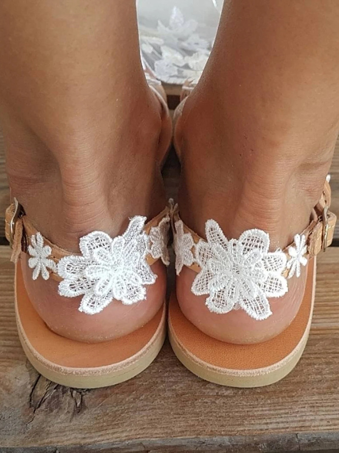 Women's Bohemian Style Flower Flip-Toe Flat Beach Sandals